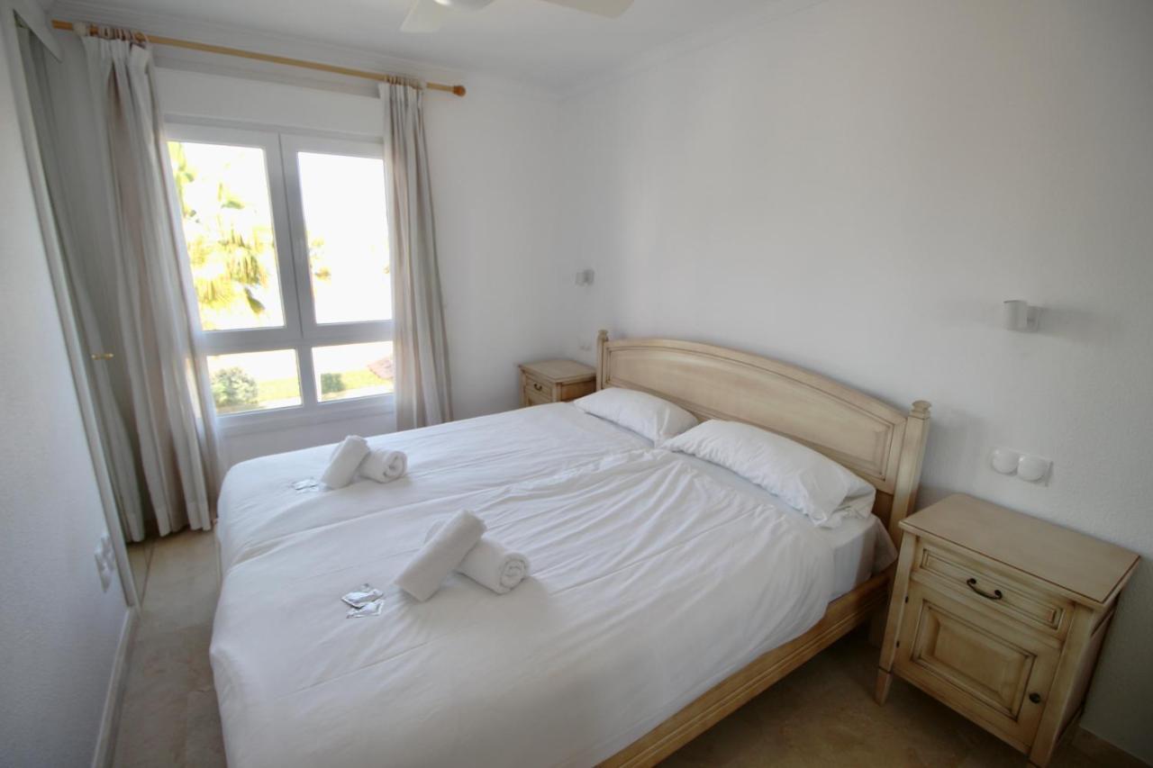 Ático espectacular con piscina privada en primera línea de playa Apartamento Dénia Exterior foto